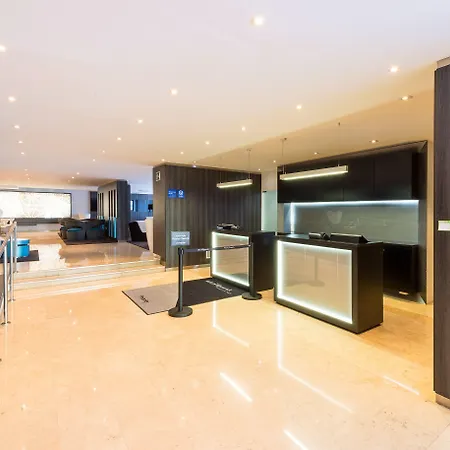 ホテル Sercotel Medina Azahara 3*