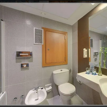 Отель Sercotel Medina Azahara 3*
