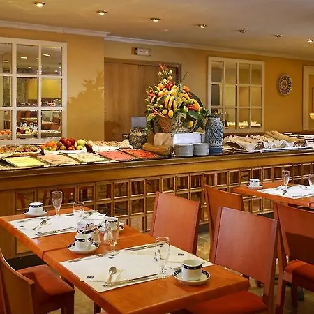 Отель Sercotel Medina Azahara 3*